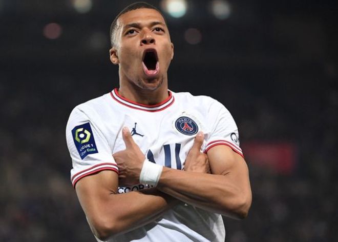 中国球员留洋要分几步走？看看日本足球的“参考答案”