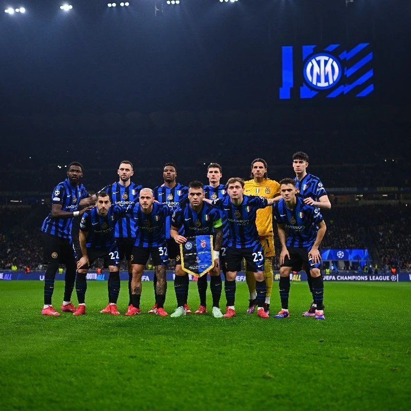 CBA：深圳男篮三分火力全开 主场击败上海