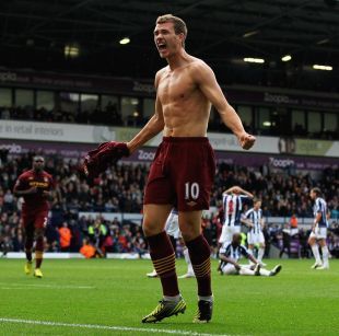 足球国足队长发声：我们不会放弃任何一场比赛