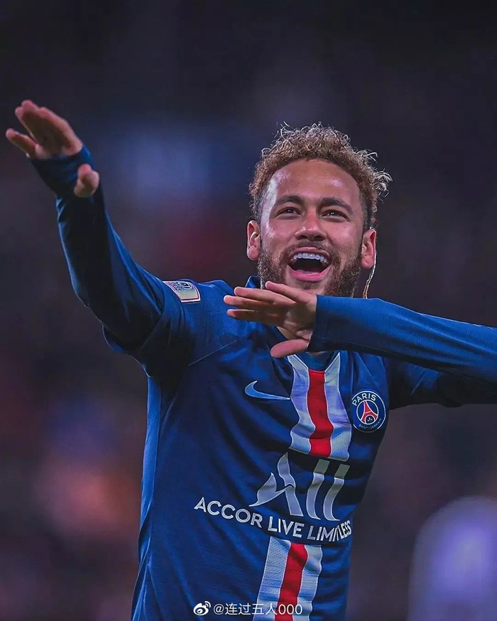 半场战报：尤文0-1博德闪耀，布隆贝格建功，小孔塞桑造险