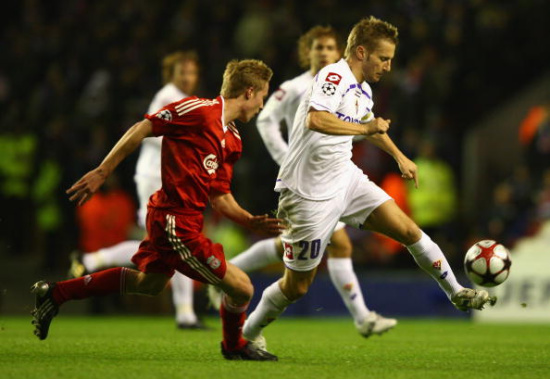 尤尔曼德：此前轮休格里马尔多是为让他休息；本菲卡压力很大