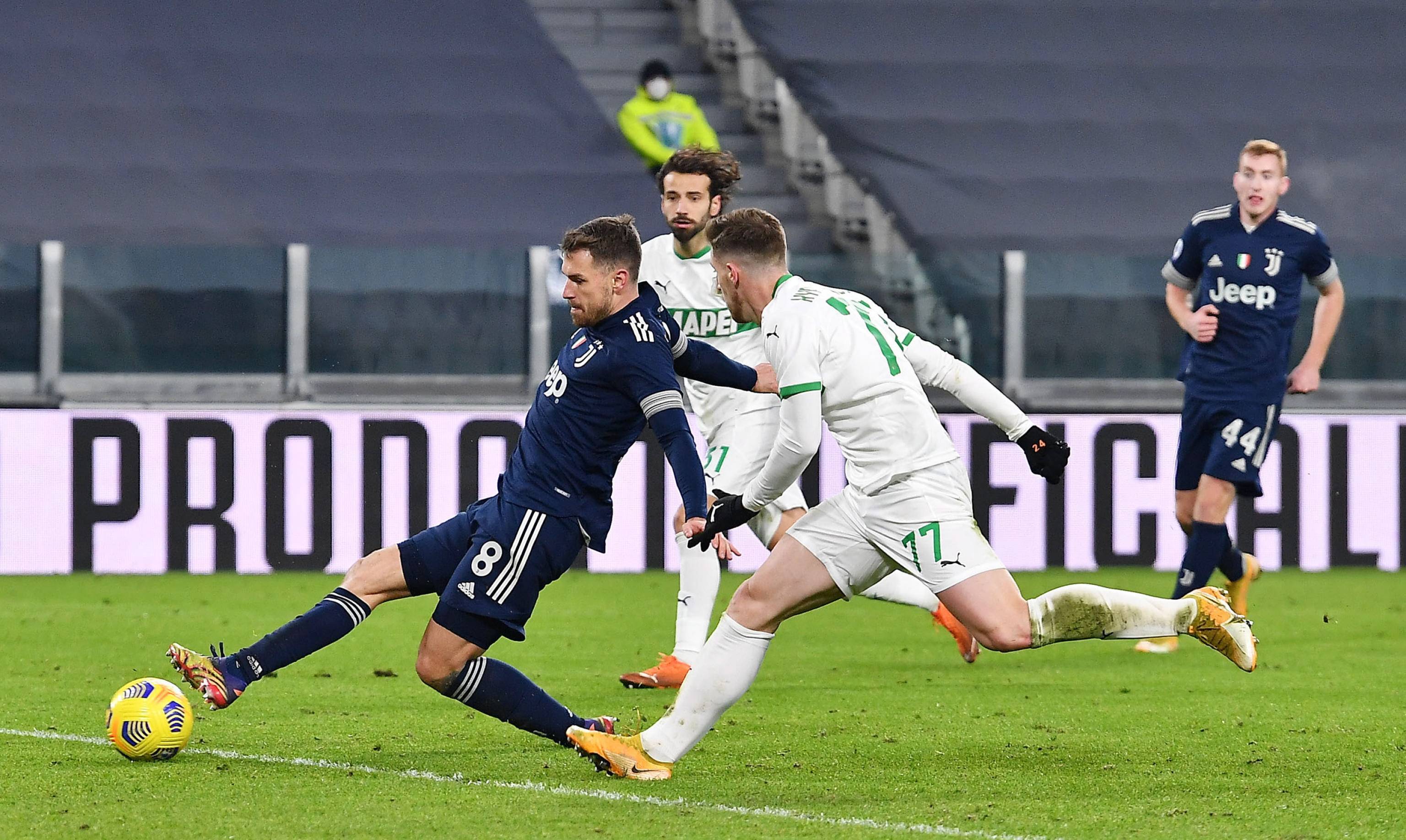 加斯佩里尼：没想到能排名榜首；谈论意甲冠军？我们不谈目标