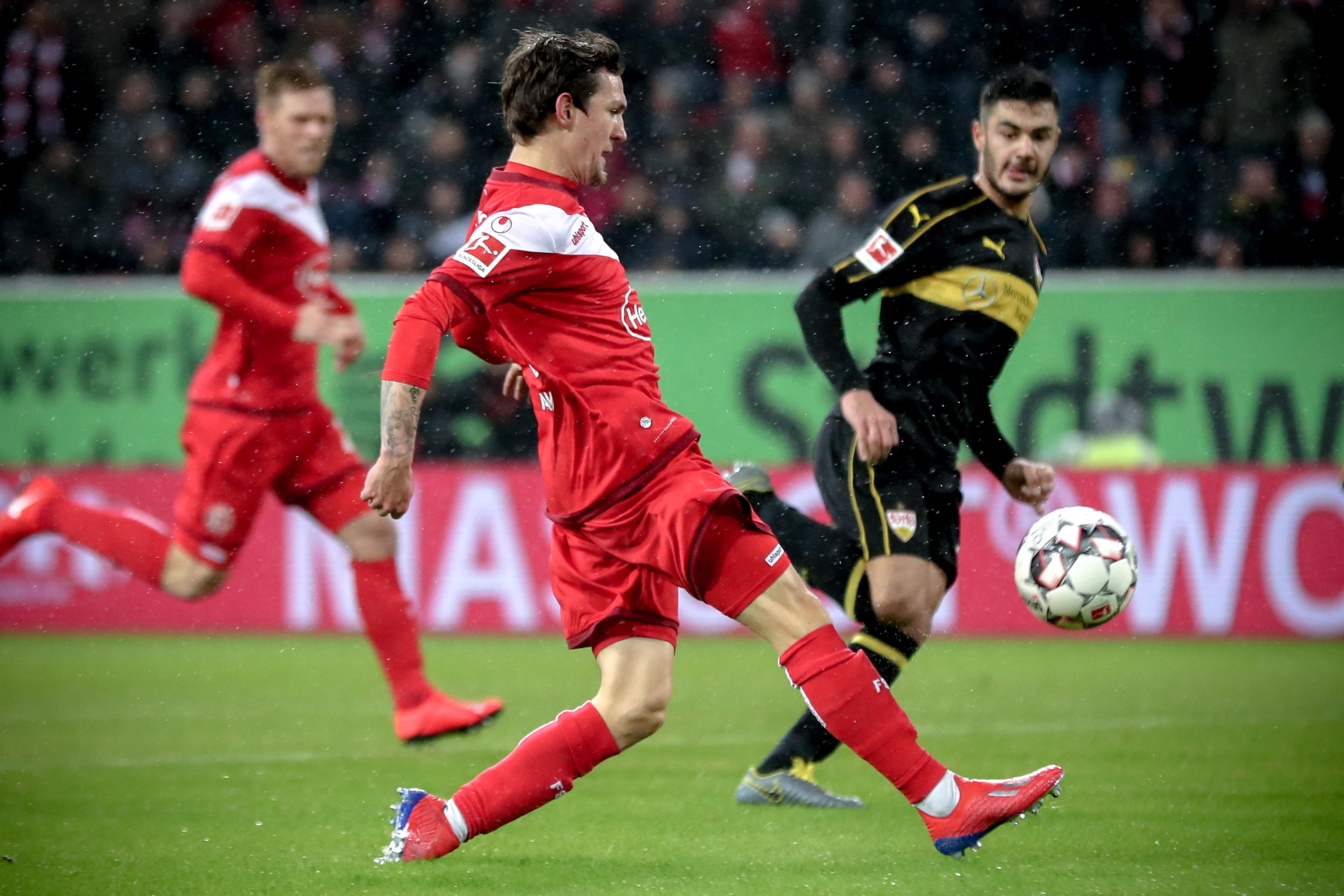 官方：FC今治与主帅仓石圭二续约至26／27赛季结束